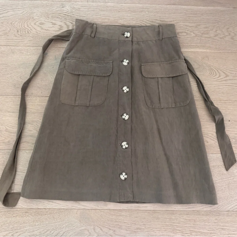 InWear silk/linen blend button down beige skirt size 8